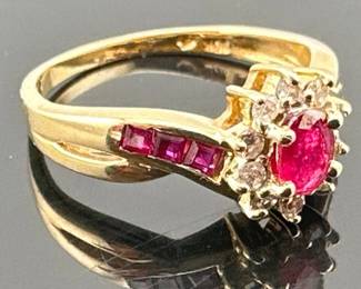 10kt ruby diamond ring