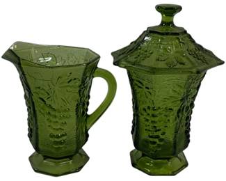 800 - Anchor Hocking Grape & Leaf Green Set creamer & sugar (married lid)
