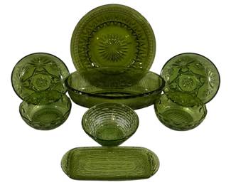 993 - Assorted Vintage Green Glassware
