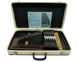 1084 - Autoharp Model #73 w/ Case 4 x 24 x 13 used as-is electric/electronic/mechanical item - no guarantee all components, untested
