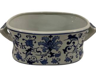 1479 - Blue & White Small Tub 6 x 15 x 9
