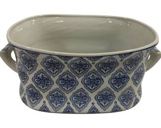 1490 - Blue & White Large Tub 9 x 19 x 13
