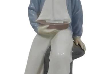 3256 - Lladro Figurine of Boy 9"
