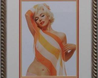 9052 - MARILYN MONROE STRIPPED SCARF BY BERT STERN 18 X 22
