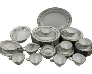 1147 - 42pc Set Noritake Thea China
