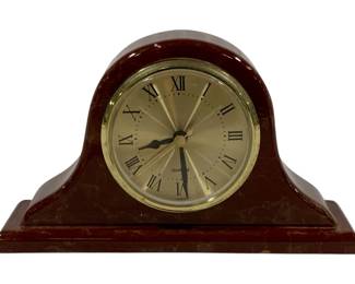 1069 - Quartz Mantle Clock 5 x 8.5 x 3 used as-is electric/electronic/mechanical item - no guarantee all components, untested
