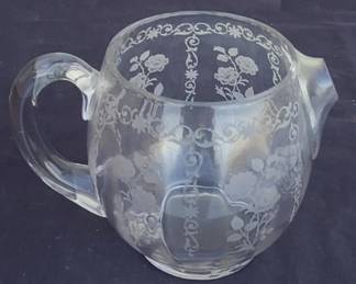 1644 - Fostoria Midnight Rose Snub Spout Pitcher 7 x 8

