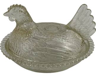 486 - Clear Glass Hen on Nest, 7.5 x 6 x 7
