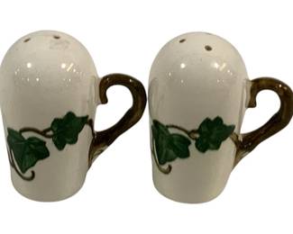 1516 - Pair Metlox Poppy Trail Ivy Salt & Pepper 3"
