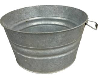 2048 - Galvanized Metal Bucket 11 x 20
