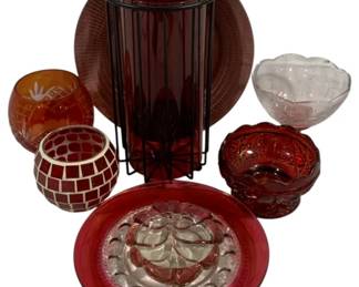 927 - Assorted Glass Items
