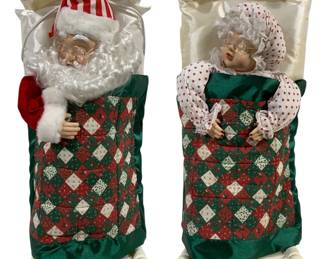 1192 - Sleeping Animatronic Santa & Mrs Claus 9 x 10 x 22 used as-is electric/electronic/mechanical item - no guarantee all components, untested
