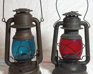 011 Vtg Dietz Lantern Set 4