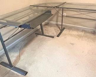 632 Glass Desk