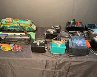 067 Model Train Transformers More