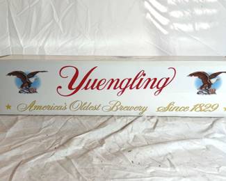 065 RailKing Yuengling Rugged Rails
