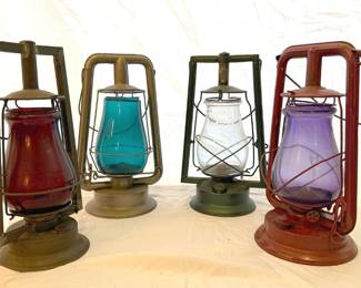 002 003 Atq Railroad Lantern set 2