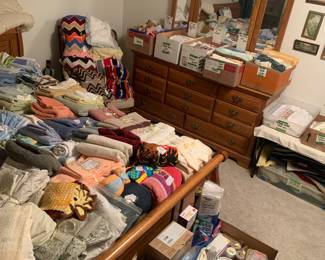 Aprons, tea, towels, towel, sets, table, cloths, and more