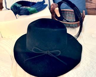 Lord & Taylor Black Cloche Hat