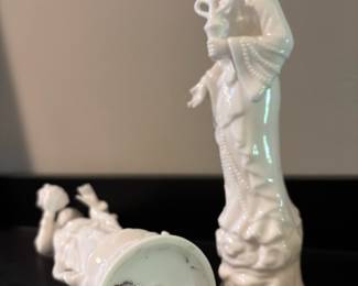 Pair of Ucagco Japan Geisha Figurines