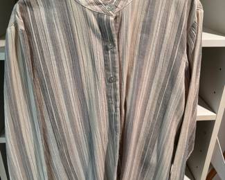 Travel Smith Striped Earth Tone Button Up Long Sleeve Shirt – Size Medium