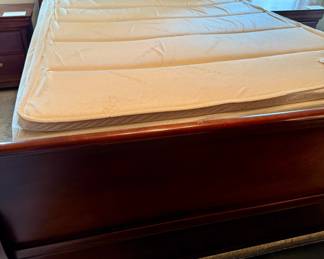 Bassett Queen Sleigh Bed with Tempur-pedic mattress and foundation $200.00
