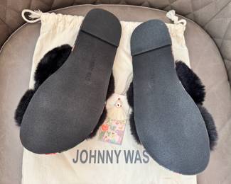 New With Tags Johnny Was Ardell faux fur slippers, Size 8