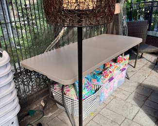 New never used outdoor patio lamp