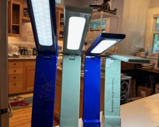 Rechargeable lights with three-way light control