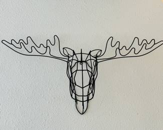 Metal wire moose head