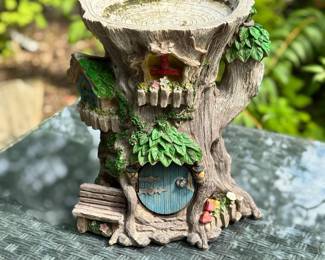 Fairy garden birdbath