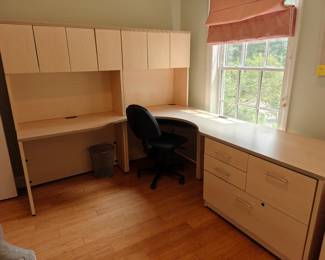 221	Artopex Plus Modular Office Suite Desk, Hutch, & File Cabinet	78x90x24x30