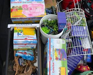 LOTS of brand new pet supplies