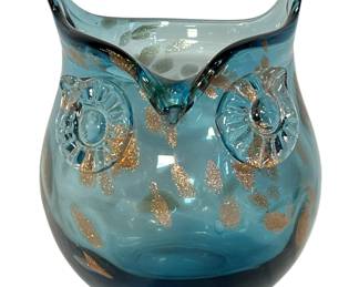 An Italian Art Glass Owl Vase
