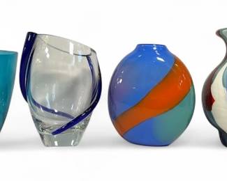 A Collection of Mid Century Blown Art Glass Vases
