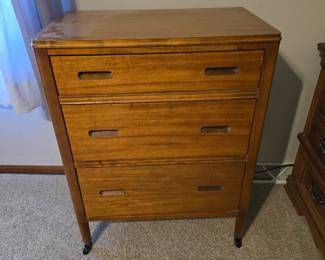 MC chest of drawers