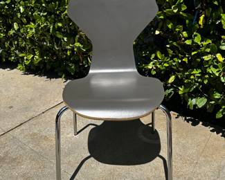 Grand Prix Chair, specifically the Model 3130 designed by Arne Jacobsen for Fritz Hansen