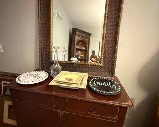 Beautiful chest and large mirror