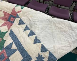 Star Pattern Quilt