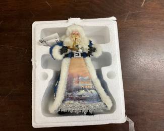 Thomas Kinkade Heirloom Santa Figurine
