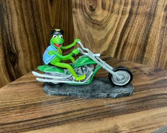 Kermit the Frog "Easy Green Rider" Muppets Motorcycle Mania Collection Figurine