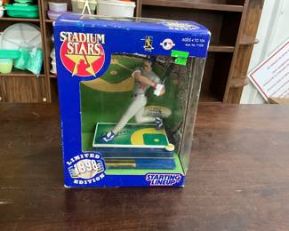 1998 Kenner Starting Lineup Stadium Stars Figure Mike Piazza