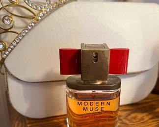 Perfume Modern Muse