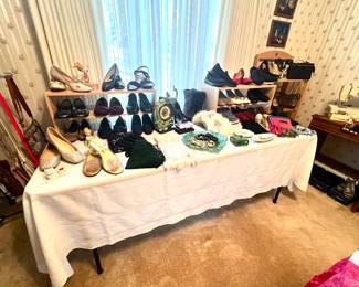 Shoes (mostly size 8)