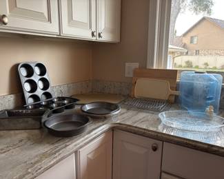 Baking and kitchen items