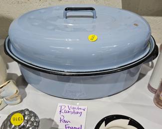 VINTAGE ROASTING ENAMEL PAN