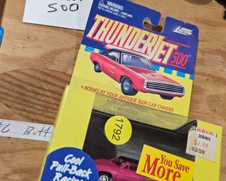 JOHNNY LIGHTNING THUNDER 500 CAR