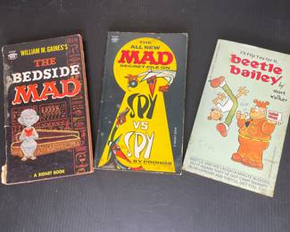 Vintage Mad Magazine & Beatle Bailey books 