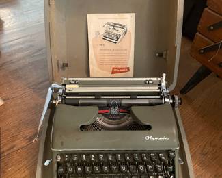 Olympia SM3 portable typewriter