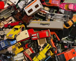 Vintage diecast cars includes Matchbox, transformers, Hot Wheels, Kidco, & more